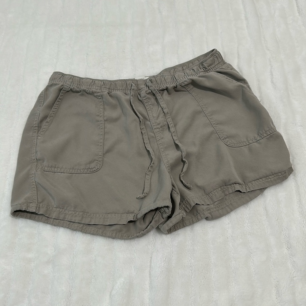 C&C California Taupe Drawstring Women’s Shorts